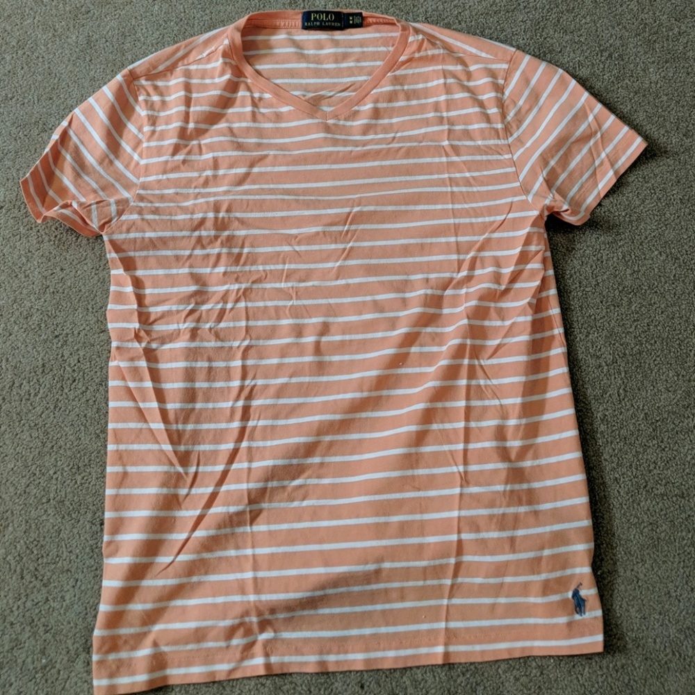 Polo v-neck t-shirt